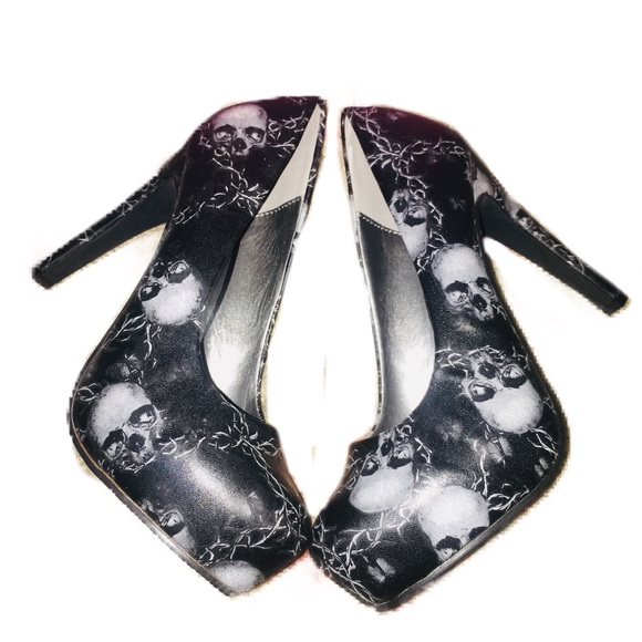 •HP•IRON FIST | NIB | Midnight Urban Decay• - Picture 8 of 8